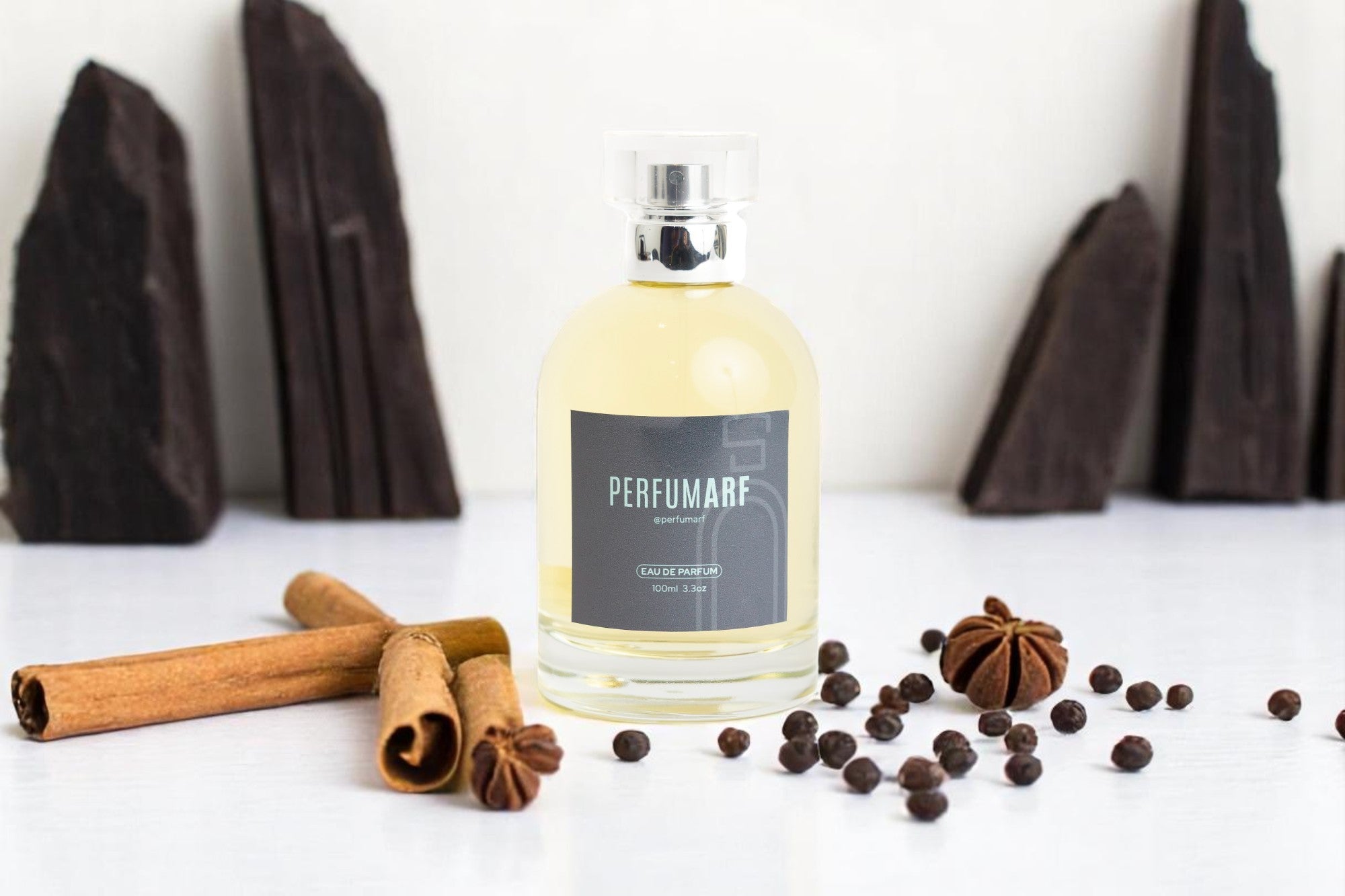 BORN IN ROMA (Inspirado en: Valentino Uomo Born In Roma de Valentino)