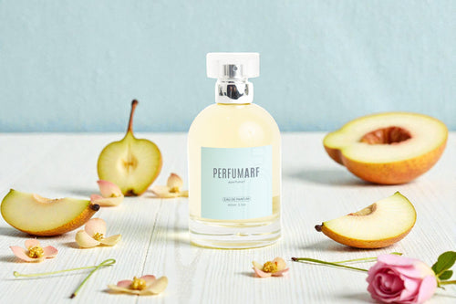 BORN GOLD (Inspirado en: Born In Roma The Gold Donna de Valentino)